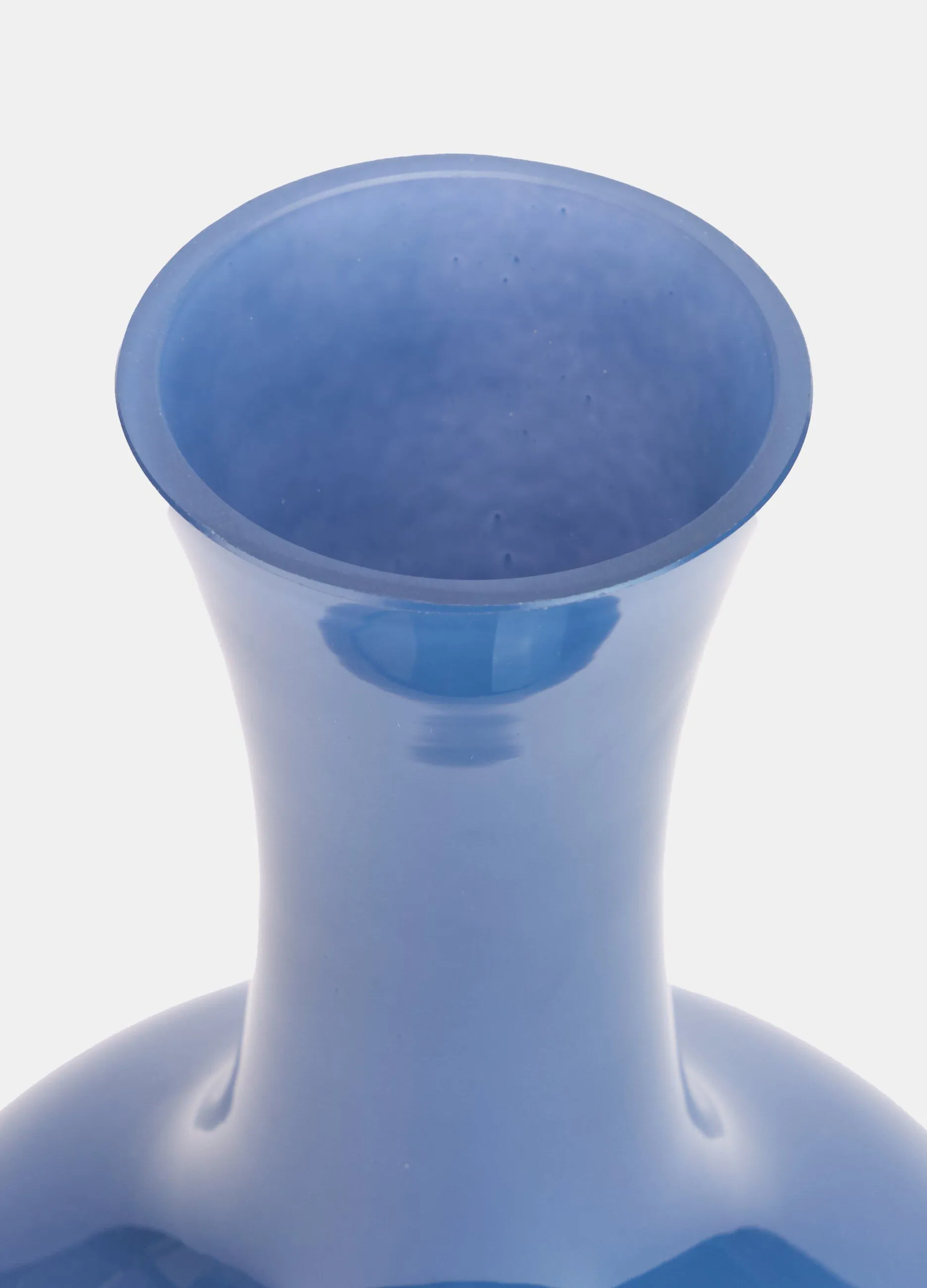 Vaso a trombetta in vetro colorato